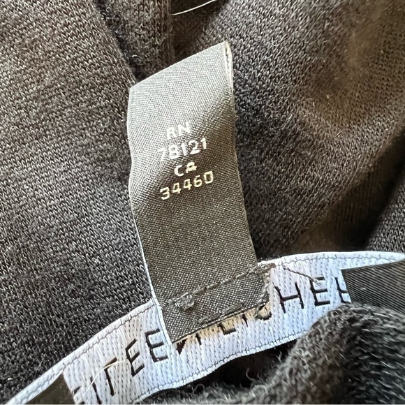 Eileen Fisher drop shoulder light weight sweater 13095 - Picture 7 of 8